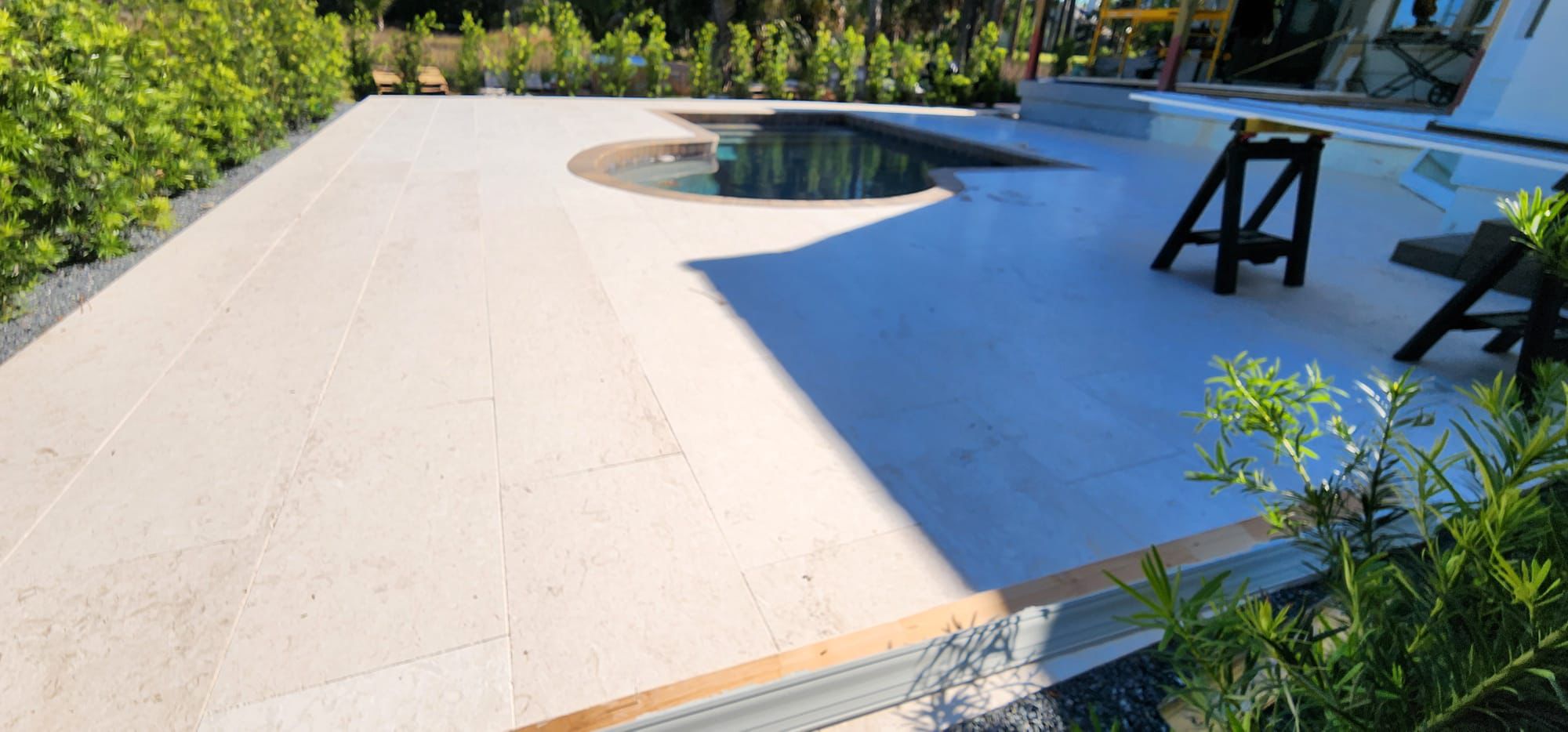 Luxury outdoor kitchen with paver base